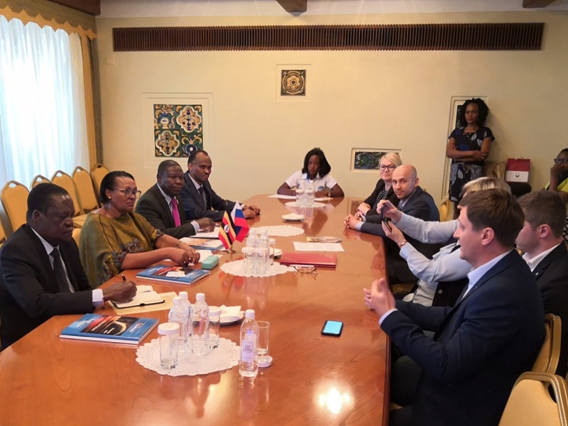 Уганда: встреча с послом в Москве 